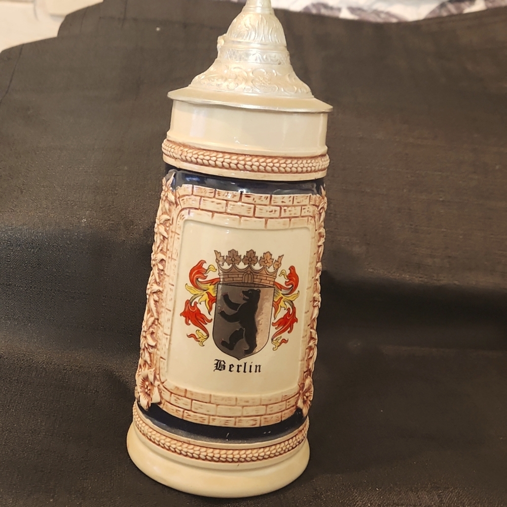 VINTAGE GERZ CERAMIC BEER STEIN BERLIN W.GERMANY.